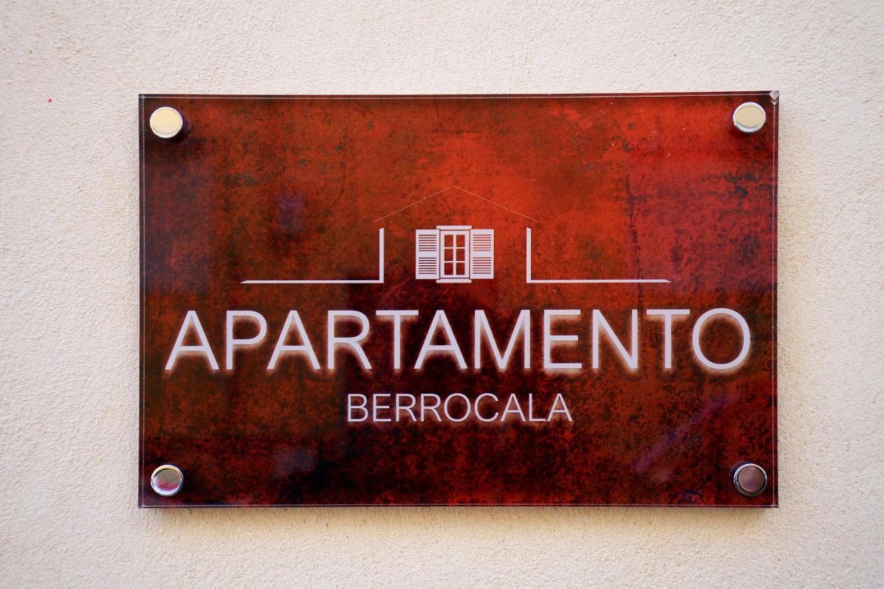 Apartamento Berrocala Caces Екстериор снимка