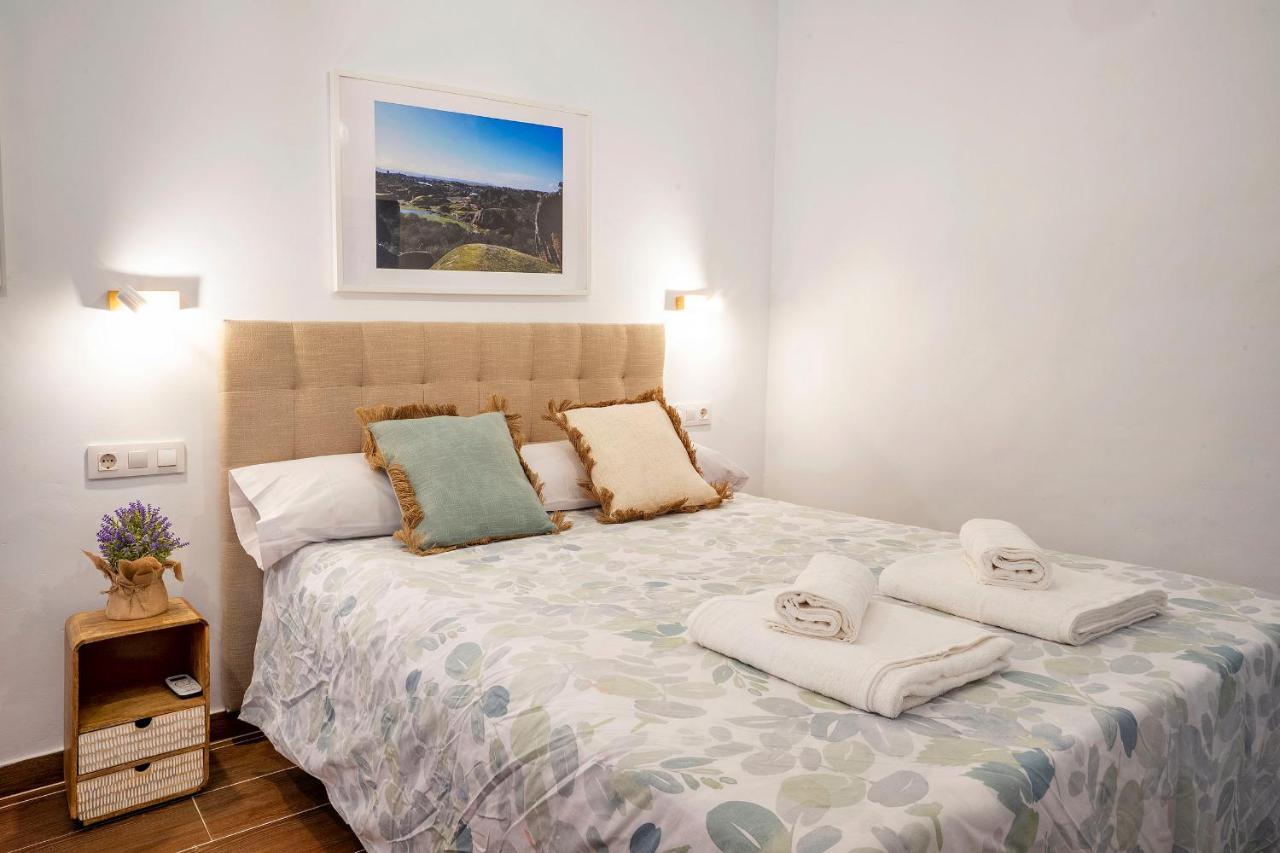 Apartamento Berrocala Caces Екстериор снимка